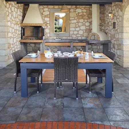 Villa Beachfront Aqua Marine With Private Pool,ping-pong & Bbq