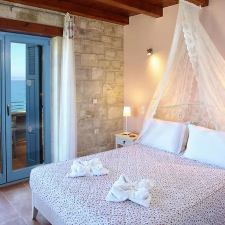 Beachfront Aqua Marine With Private Pool,ping-pong & Bbq * Chania (Crete)