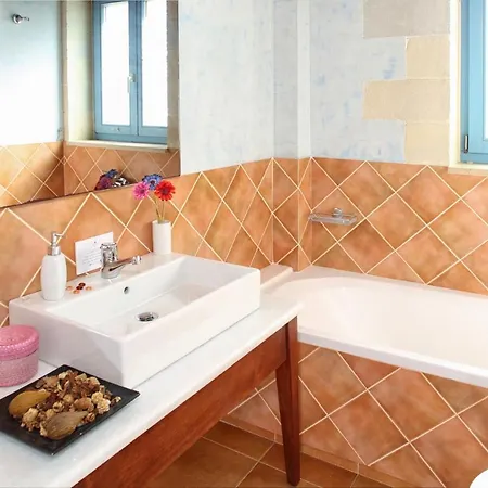 Villa Beachfront Aqua Marine With Private Pool,ping-pong & Bbq *