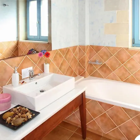 Beachfront Aqua Marine With Private Pool,ping-pong & Bbq Villa *