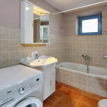 Beachfront Aqua Marine With Private Pool,ping-pong & Bbq Villa Chania (Crete)