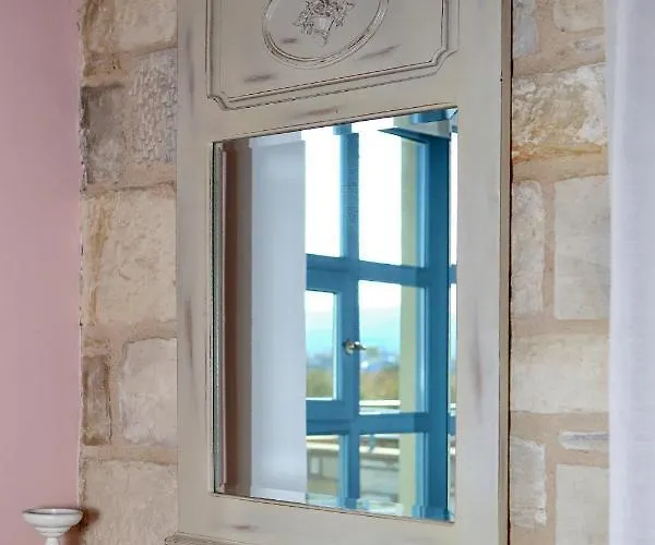 Beachfront Aqua Marine With Private Pool,ping-pong & Bbq La Canée