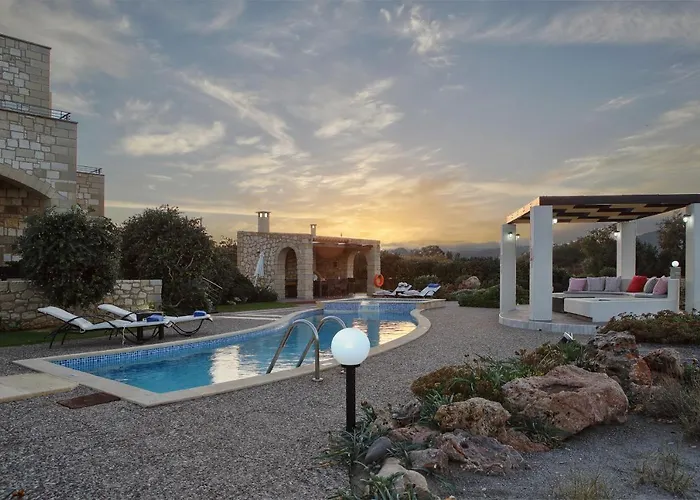 Beachfront Aqua Marine With Private Pool,ping-pong & Bbq * La Canée