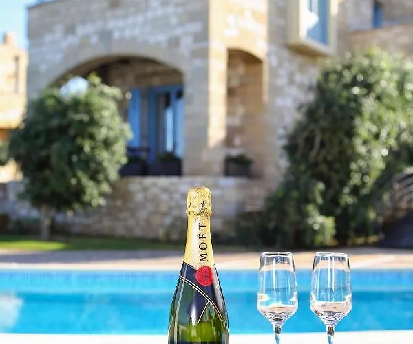 Beachfront Aqua Marine With Private Pool,ping-pong & Bbq