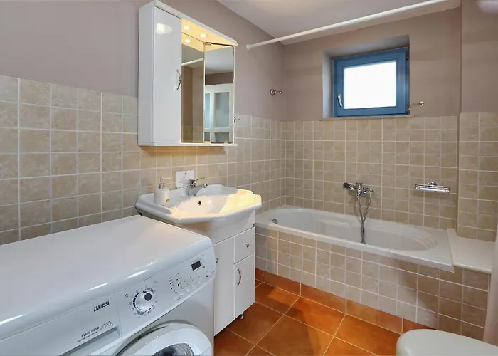 Vila Beachfront Aqua Marine With Private Pool,ping-pong & Bbq