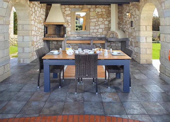 Villa Beachfront Aqua Marine With Private Pool,ping-pong & Bbq