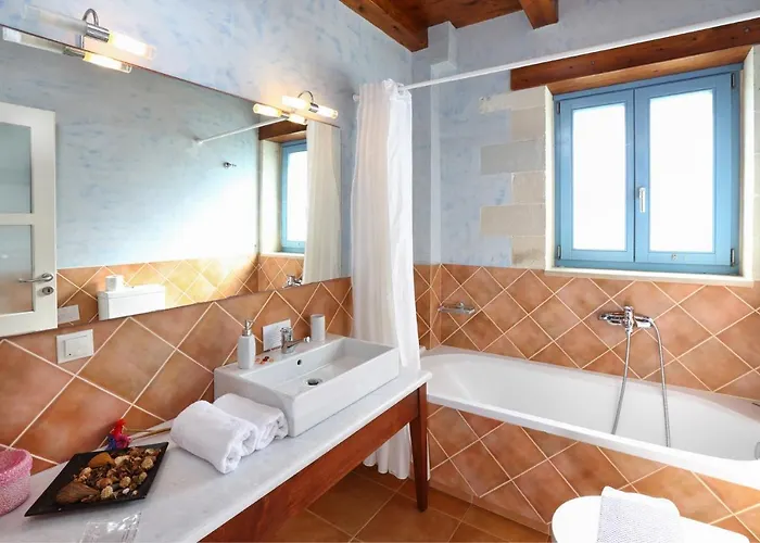 Beachfront Aqua Marine With Private Pool,ping-pong & Bbq *